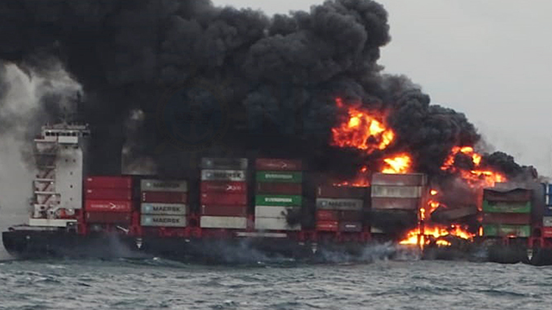 Containers blazing - detail