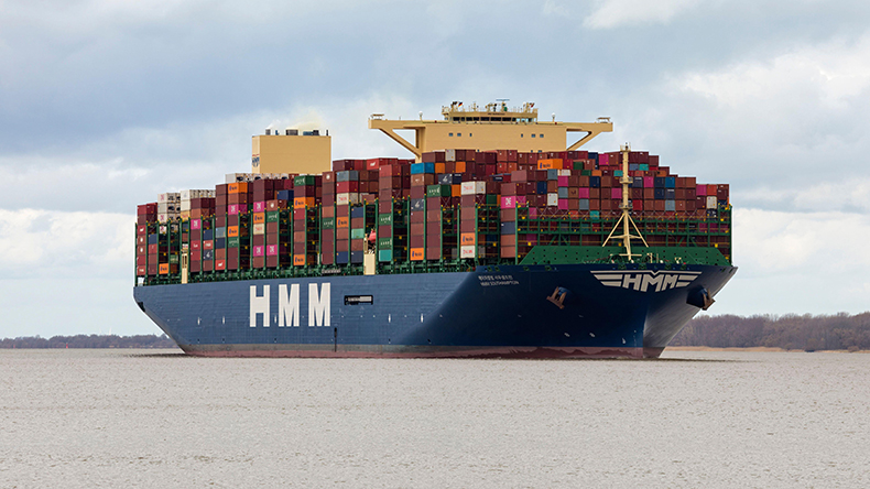 April 8, 2021: Containership HMM Southampton, one of the 12 largest ships worldwide, on Elbe river Credit: Oliver Hoffmann / Alamy Stock Photo