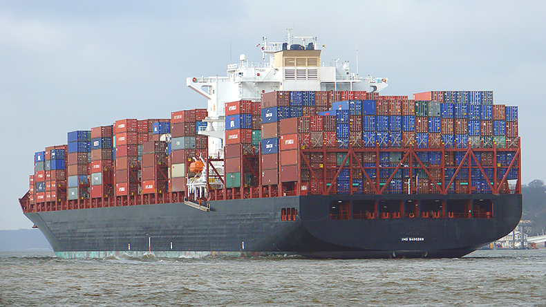 Containership Navarino at sea