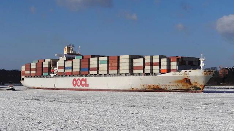 Containership OOCL California at sea
