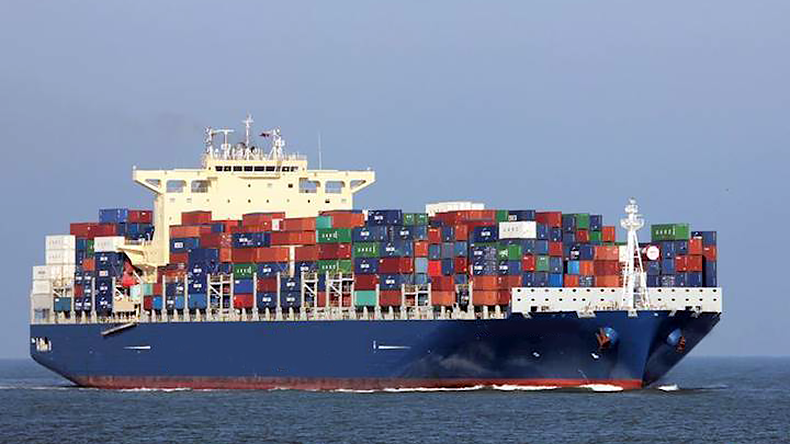 Containership Akadimos at sea