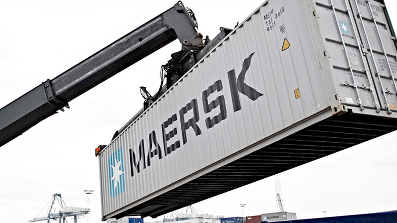 Maersk container loading