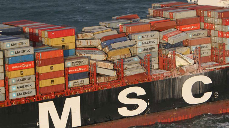 MSC ZOE containers spill 