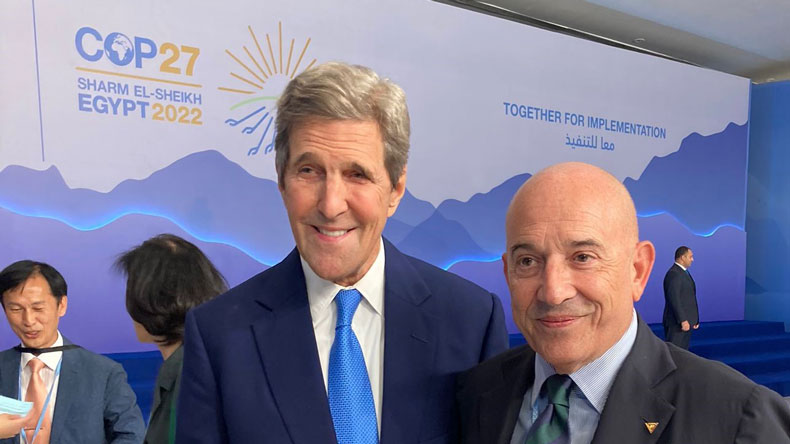 Emanuele Grimaldi, Inyenational Chamber of Shipping chairman, with Sec. John Kerry, US Special Envoy for Climate.