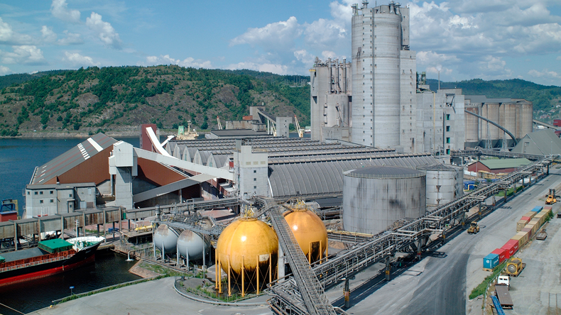 Yara company's ammonia plant at Posgrunn, Norway