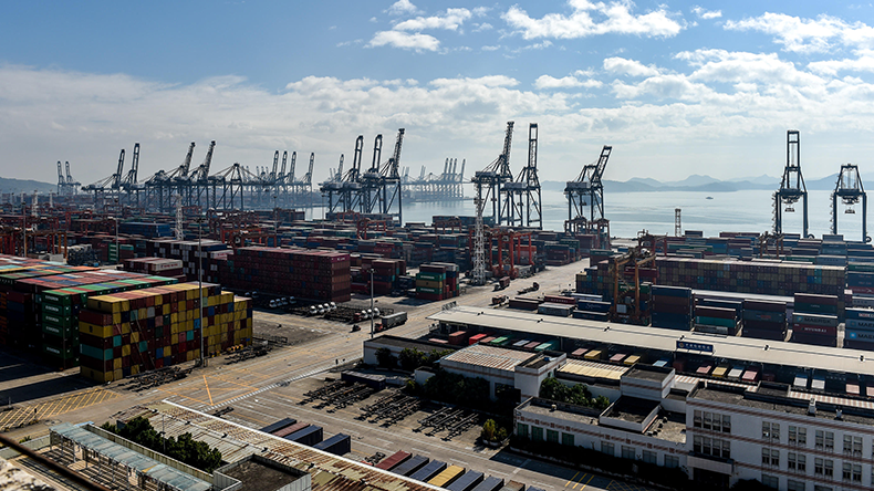 Yantian Port in Shenzhen, south China's Guangdong Province  Credit: Mao Siqian / Xinhua / Alamy Live News