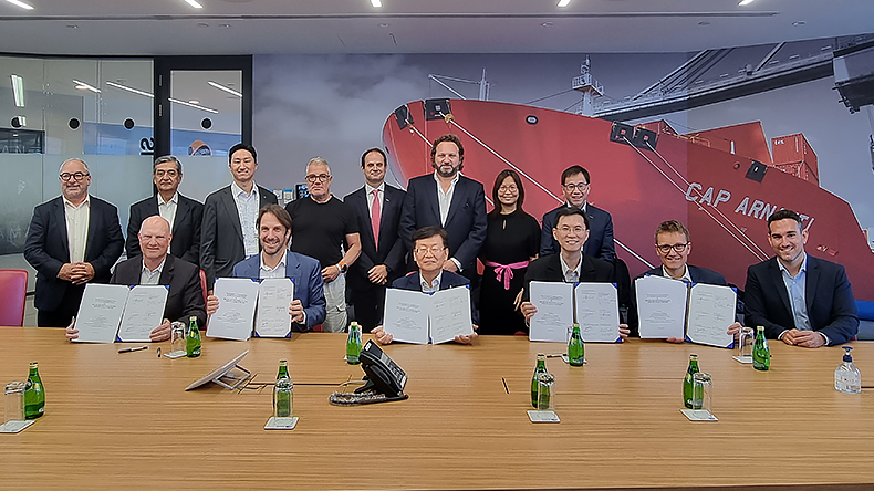 EPS and Capital sign shipbuilding orders at Hyundai Heavy Industries