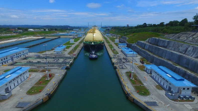 Official photo from Panama Canal Authority press release 30-04-18