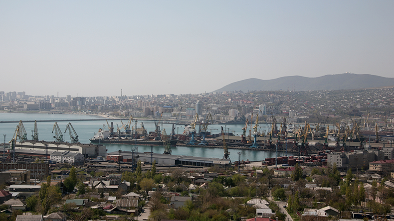 Sea port Novorossiysk - Image ID: BB2EJ9.  Location: Russia, Novorossisk, Black sea.  Credit: Evgeny Gritsun / Alamy Stock Photo 